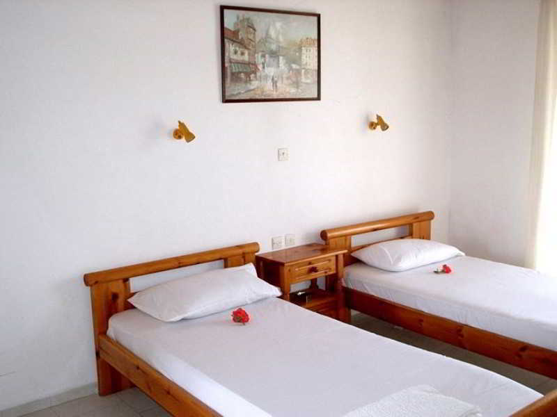 Eleni'S Garden & Castello Suites Alykanas  Exterior foto